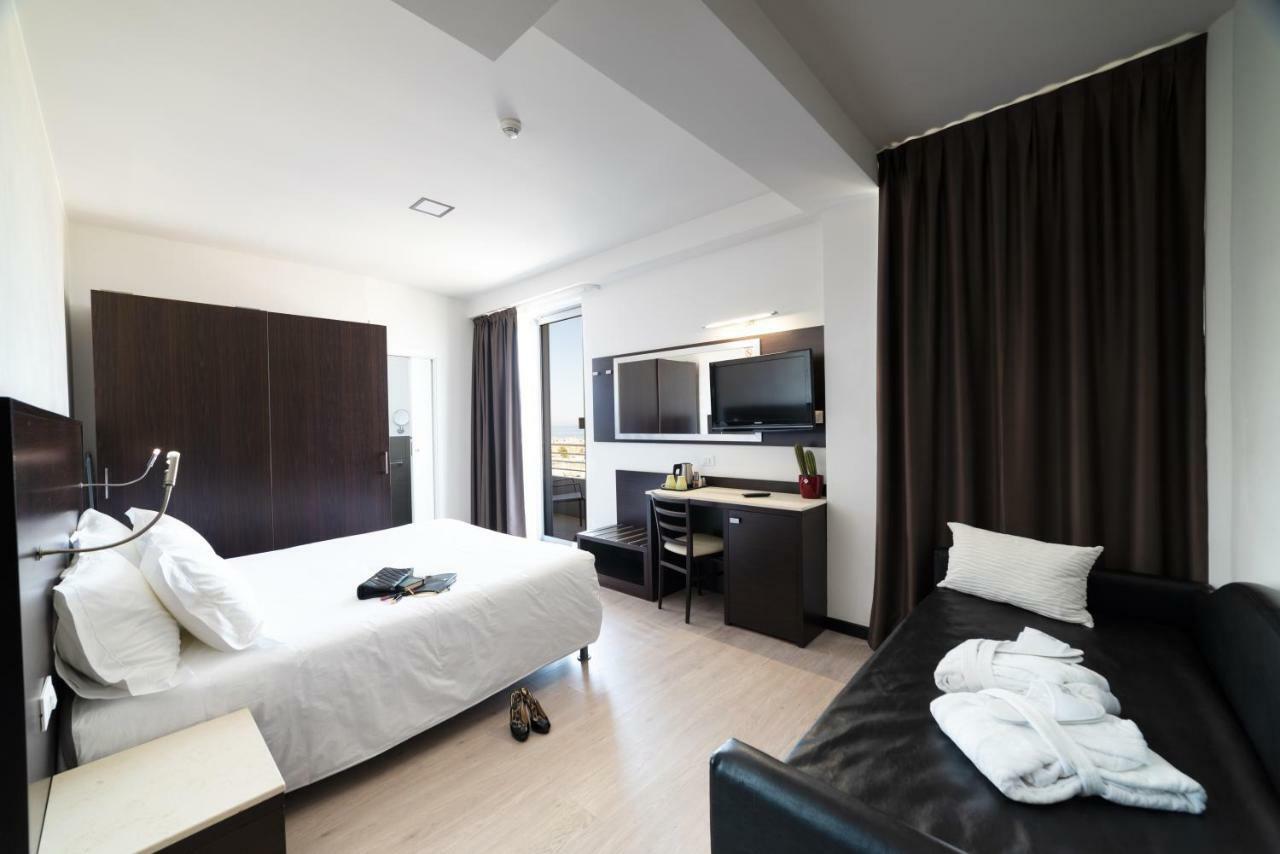 Alisei Palace Hotel Rimini Exteriér fotografie