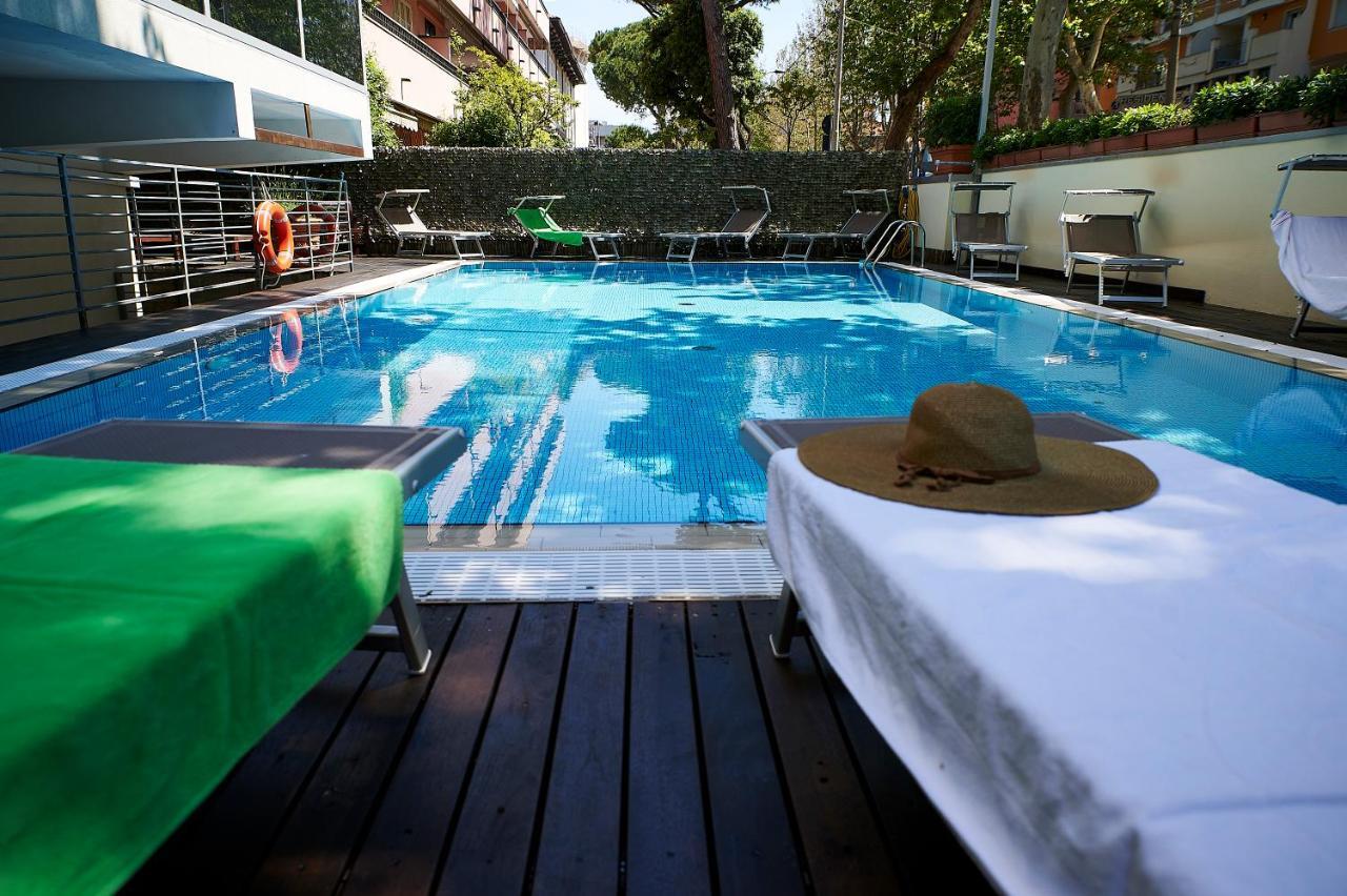 Alisei Palace Hotel Rimini Exteriér fotografie